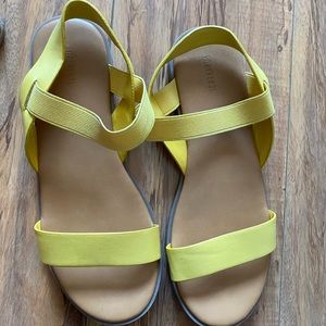 Yellow sandals | Forever 21